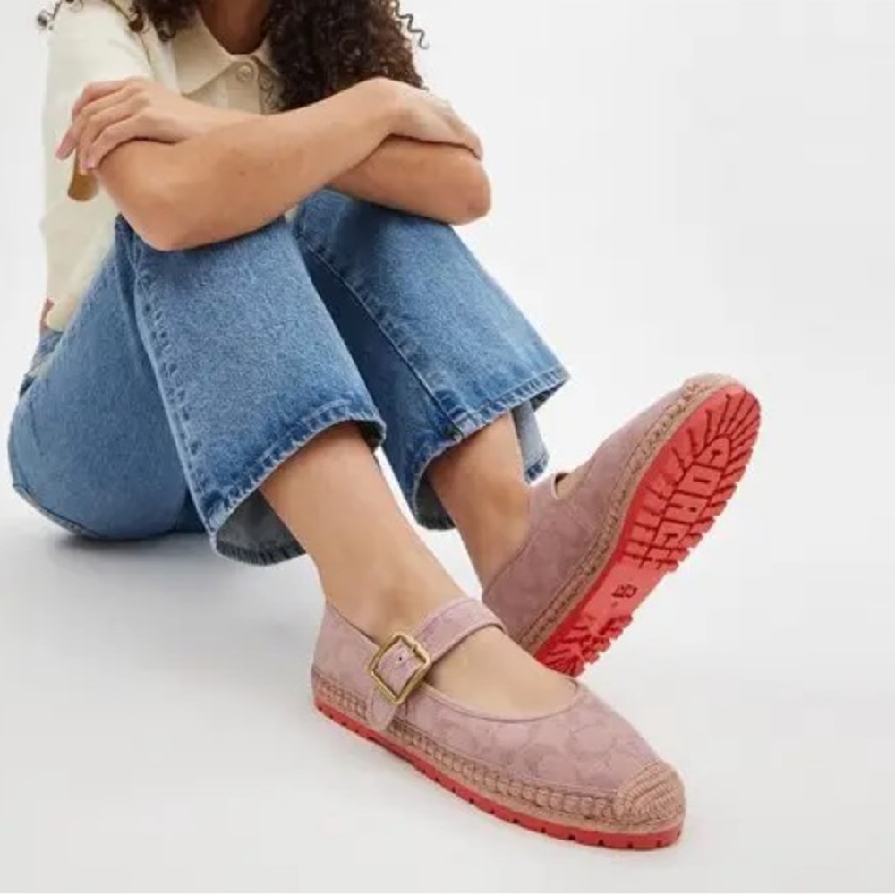 🆕Coach Light Pink and Red Mary Jane Espadrilles Flats (size 5)